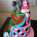 monster high skylander split theme cake